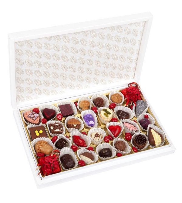 Набор шоколадных конфет Ручной работы Chocolate boutique French Kiss — отзывы