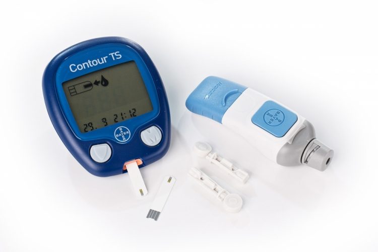 Система контроля уровня глюкозы крови Bayer Contour TS — отзывы